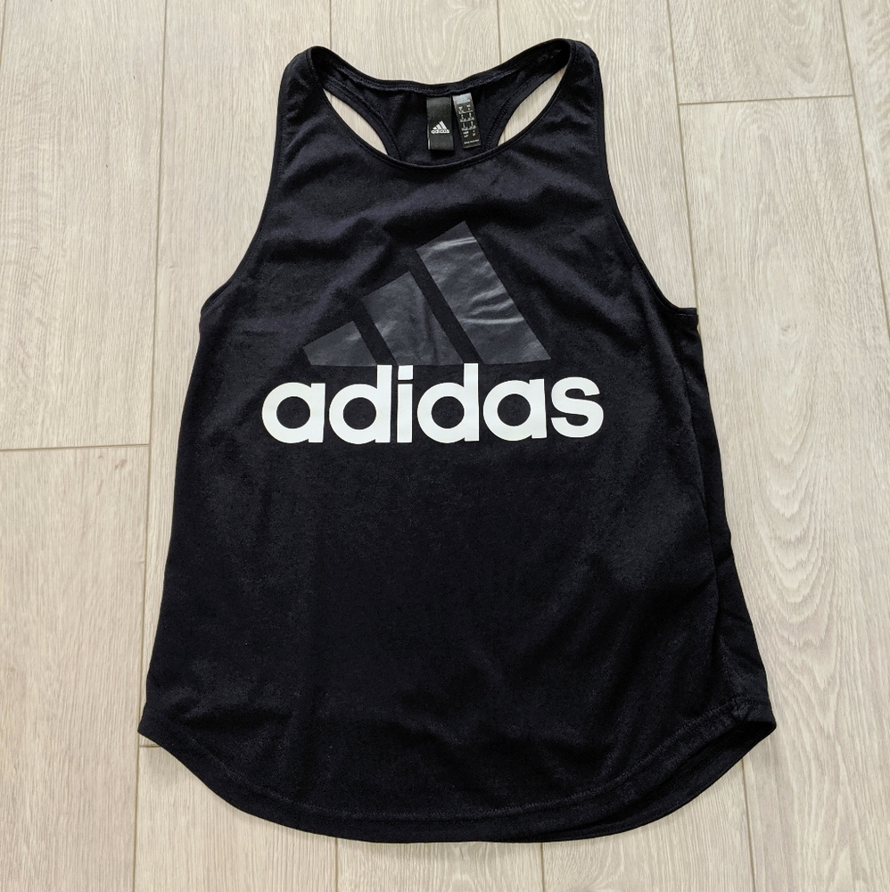 Adidas Essentials Linear tank